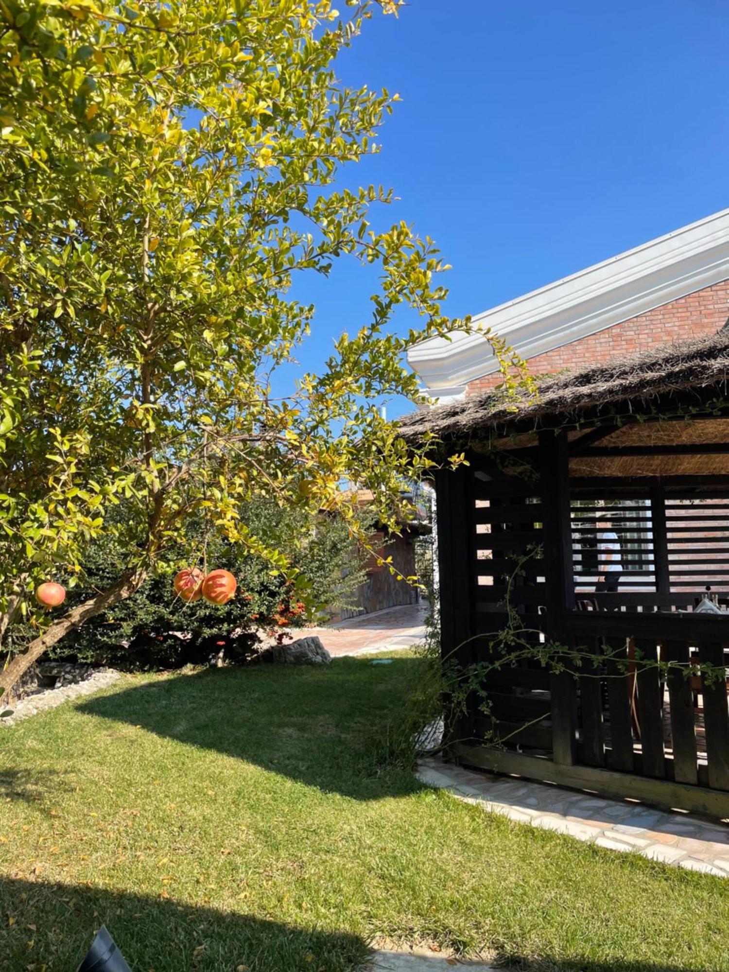 费里 Agroturizem Eldi酒店 外观 照片